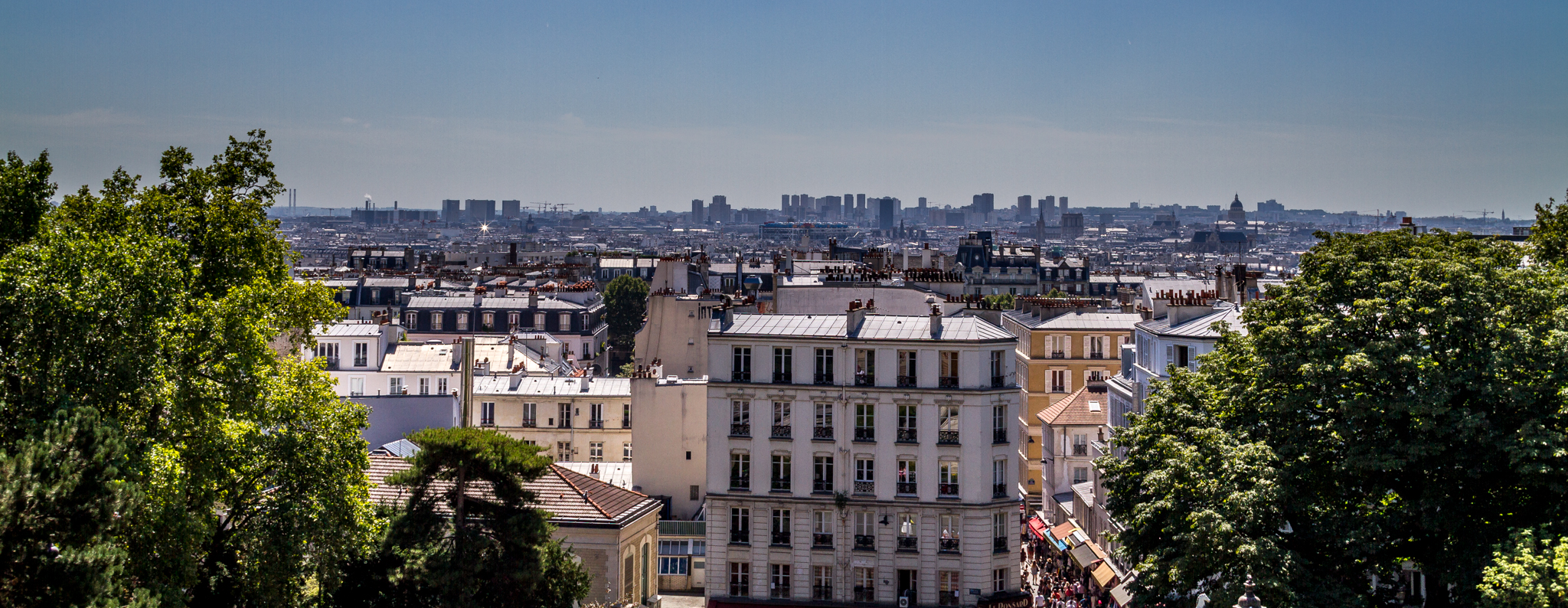 Die Aussicht vom Montmartre in Paris kann sich sehen lassen